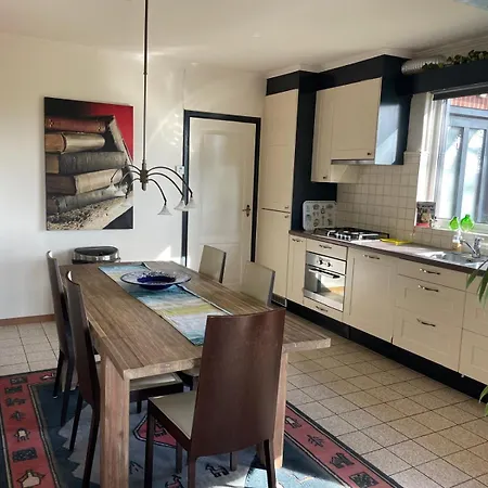 דירה 5 Pers Met Hottub Nabij Vorden