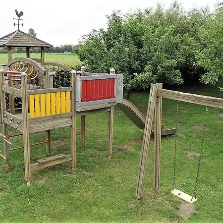 5 Pers Met Hottub Nabij Vorden